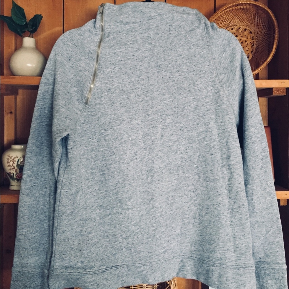 Calvin Klein Sweater